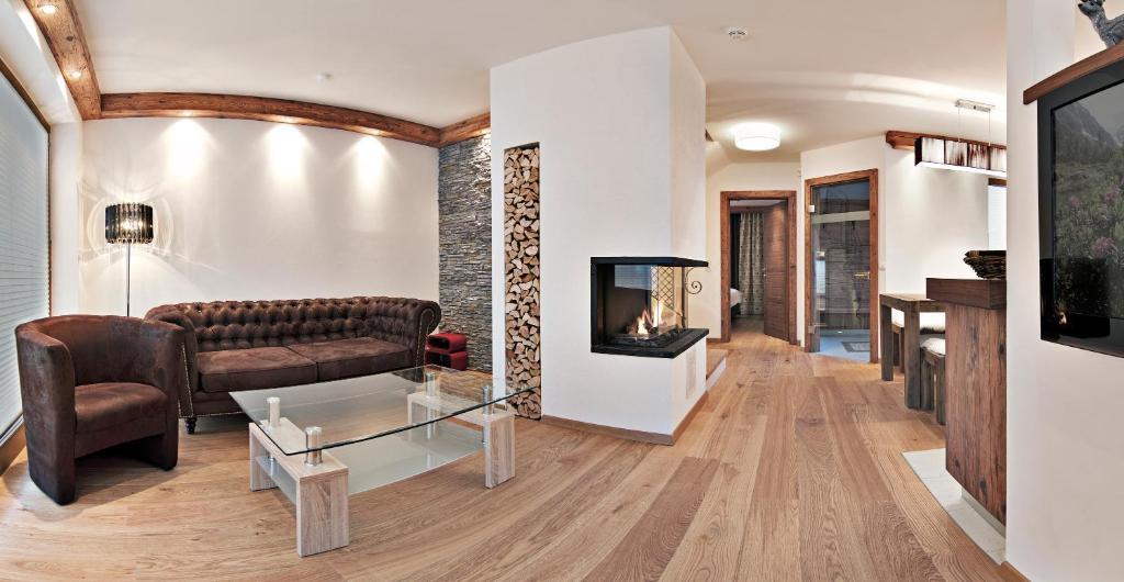 Alpenchalet Brücke Mayrhofen Kamer foto