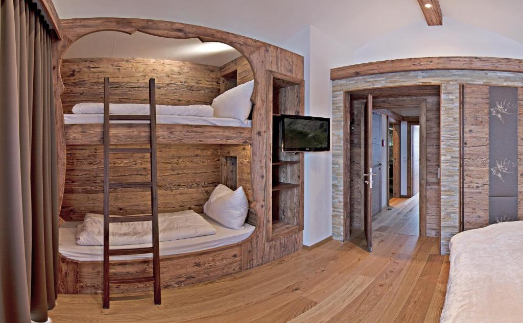Alpenchalet Brücke Mayrhofen Kamer foto