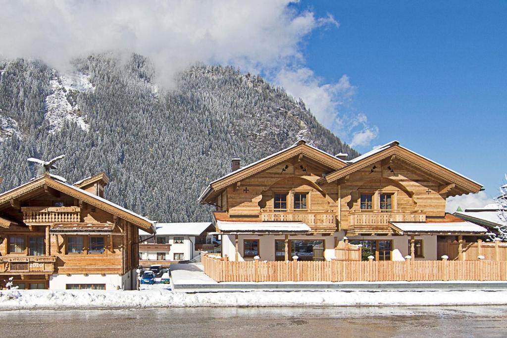 Alpenchalet Brücke Mayrhofen Buitenkant foto